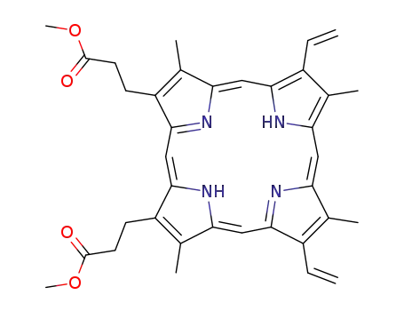 2,8-divinyl-13,17-bis-(2-methoxycarbonylethyl)-3,7,12,18-tetramethyl-1,4-divinylporphyn