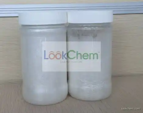 Ethylene Glycol Distearate, Sodium Laureth-2 Sulphate, Cocoamide Monoethanol Amide (Pearl agent)