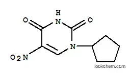 N(1)-시클로펜틸-5-니트로피리미딘-2,4-디온