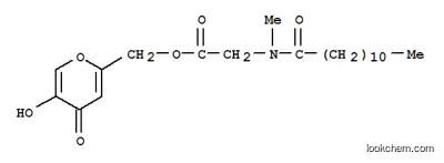 (5-ヒドロキシ-4-オキソ-4H-ピラン-2-イル)メチル 2-(N-メチルドデカンアミド)アセタート