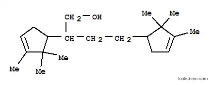2,4-ビス(2,2,3-トリメチルシクロペンタ-3-エン-1-イル)ブタン-1-オール