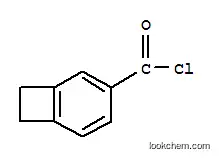 비시클로[4.2.0]옥타-1,3,5-트리엔-3-카르보닐 클로라이드(9CI)
