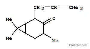 4,7,7-トリメチル-2-(3-メチル-2-ブテニル)ビシクロ[4.1.0]ヘプタン-3-オン