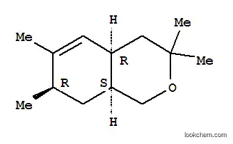 rel-(4aR*)-3,4,4aβ*,7,8,8aβ*-ヘキサヒドロ-3,3,6,7α*-テトラメチル-1H-2-ベンゾピラン