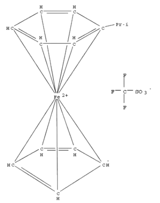 (η6-クメン)(η5-シクロペンタジエニル)鉄(1+)ペルフルオロメタンスルホン酸(1-)塩