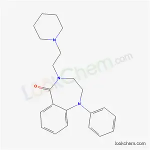 1,2,3,4-テトラヒドロ-1-フェニル-4-(2-ピペリジノエチル)-5H-1,4-ベンゾジアゼピン-5-オン