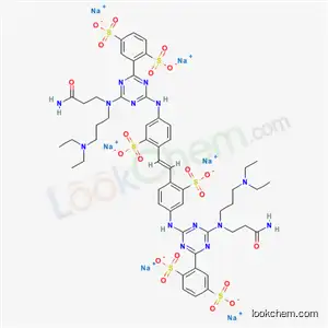 2,2′-[1,2-エテンジイルビス[(3-スルホ-4,1-フェニレン)イミノ[6-[(3-アミノ-3-オキソプロピル)[3-(ジエチルアミノ)プロピル]アミノ]-1,3,5-トリアジン-4,2-ジイル]]]ビス[1,4-ベンゼンジスルホン酸]六ナトリウム