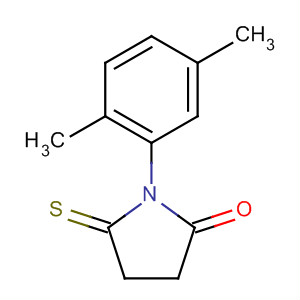 2-PYRROLIDIN-1-YLNE,1-(2,5-DIMETHYLPHENYL)-5-THIOXO-,(1R)-