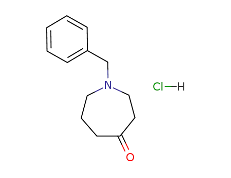 Molecular Structure of 1208-76-0 (1-BENZYL-4-OXOAZEPANE HCL)