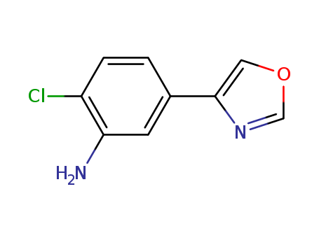 2-chloro-5-(4-oxazolyl)benzenamine