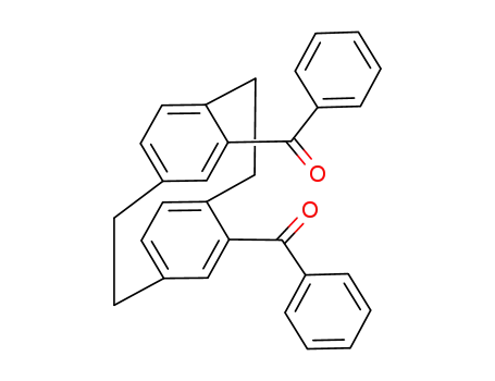 pseudo-m-dibenzoyl<2.2>paracyclophane