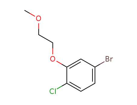 4-Bromo-1-chloro-2-(2-methoxyethoxy)benzene