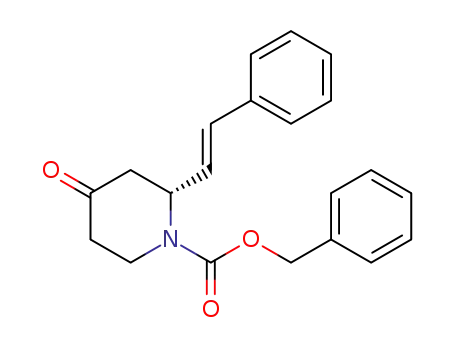 (E)-benzyl 4-oxo-2-styrylpiperidine-1-carboxylate