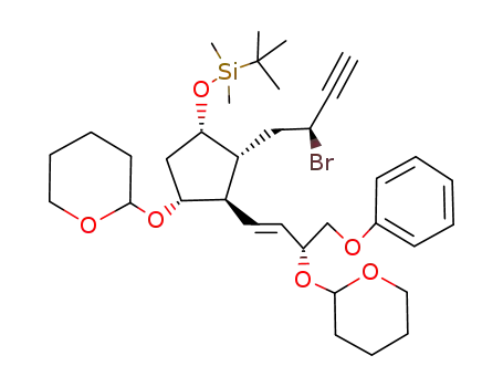 (3S)-3-Bromo-4-<(1R,2R,3R,5S)-5-<(tert-butyldimethylsilyl)oxy>-2-<(E)-(3R)-4-phenoxy-3-<(tetrahydro-2H-pyran-2-yl)oxy>-1-butenyl>-3-<(tetrahydro-2H-pyran-2-yl)oxy>cyclopentyl>but-1-yne