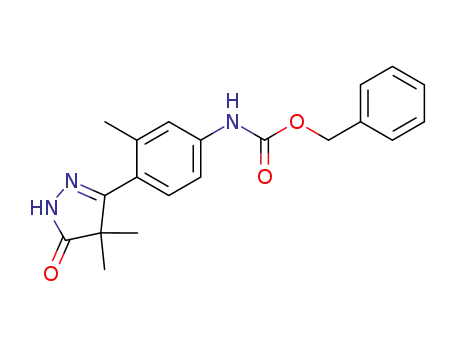 [4-(4,4-dimethyl-5-oxo-4,5-dihydro-1<i>H</i>-pyrazol-3-yl)-3-methyl-phenyl]-carbamic acid benzyl ester