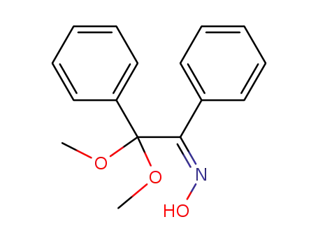 Molecular Structure of 68226-29-9 (Ethanone, 2,2-dimethoxy-1,2-diphenyl-, oxime)