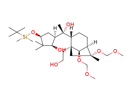 Molecular Structure of 160714-32-9 ((1R,3S,5R)-3-(tert-Butyl-dimethyl-silanyloxy)-5-{(R)-1-hydroxy-1-[(1S,2R,5R,6R,8R)-1-(2-hydroxy-ethyl)-6,8-bis-methoxymethoxy-6-methyl-bicyclo[3.2.1]oct-2-yl]-ethyl}-2,2-dimethyl-cyclopentanol)