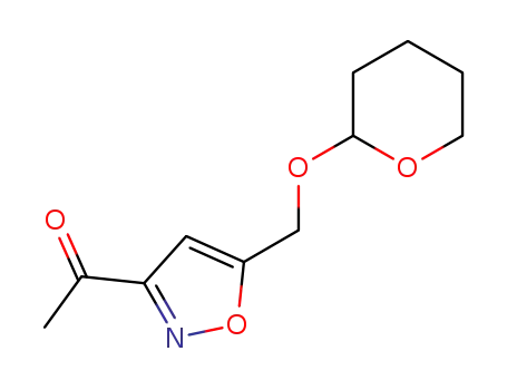 Molecular Structure of 1394120-46-7 (1-(5-(((Tetrahydro-2H-pyran-2-yl)oxy)methyl)isoxazol-3-yl)ethanone)