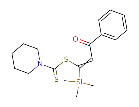 Piperidine-1-carbodithioic acid (E)-3-oxo-3-phenyl-1-trimethylsilanyl-propenyl ester