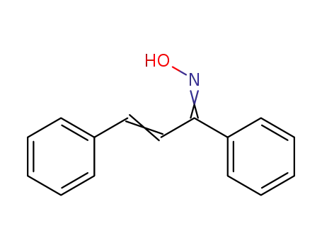 2-Propen-1-one, 1,3-diphenyl-, oxime