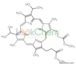 Hematoporphyrin IX dimethyl ester,Dimethyl-8,13-bis(1-hydroxyethyl)-3,7,12,17-tetramethyl-21H,23H-porphine-2,18-dipropionate
