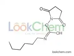 (2,5-dioxopyrrolidin-1-yl) N-hexylcarbamate