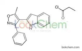 4-(1H-indol-2-yl)-5-methyl-3-phenyl-1,2-oxazole,propanoyl chloride