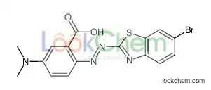 2-[(6-bromo-1,3-benzothiazol-2-yl)diazenyl]-5-(dimethylamino)benzoic acid
