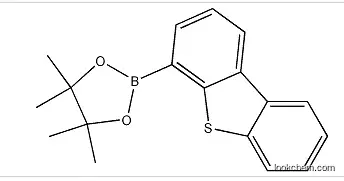 4-(4,4,5,5-Tetramethyl-1,3,2-dioxaborolan-2-yl)dibenzothiophene