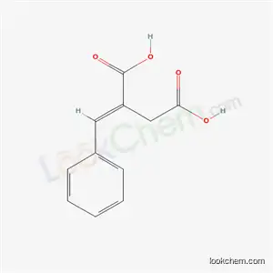 2-benzylidenesuccinic acid