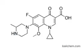 Gatifloxacin sesquihydrate