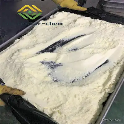 N-[5-[(4-ethylpiperazin-1-yl)methyl]pyridin-2-yl]-5-fluoro-4-(7-fluoro-2-methyl-3-propan-2-ylbenzimidazol-5-yl)pyrimidin-2-amine